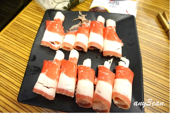 饗麻饗辣＊吃癡拜虎