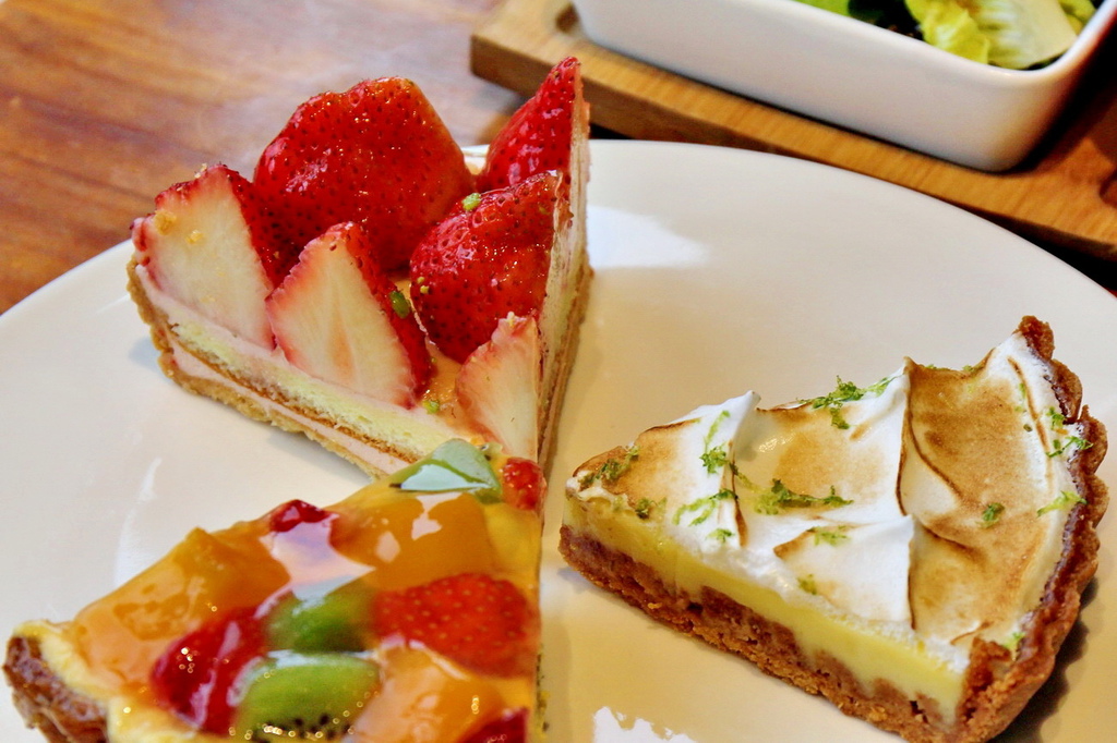 亞尼克夢想村1號店 ,陽明山美軍宿舍群,陽明山花季,櫻花季,杜鵑花季,草莓派,