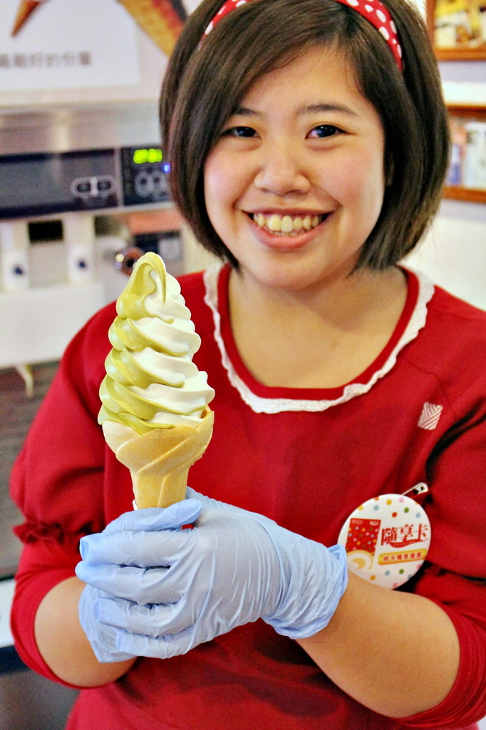 亞尼克夢想村1號店 ,陽明山美軍宿舍群,陽明山花季,櫻花季,杜鵑花季,草莓派,