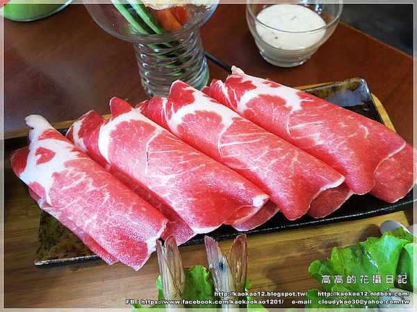 聚梧桐 臻品麻辣鍋物:【高雄】新興區。聚梧桐 臻品麻辣鍋物 《新推出!小資國民套餐》