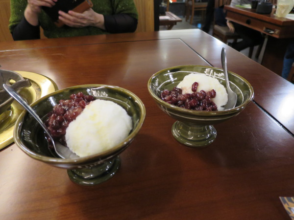 聚梧桐 臻品麻辣鍋物:千里思念。相聚梧桐~ ..聚梧桐-臻品麻辣鍋物