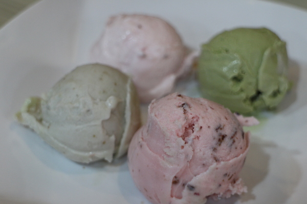 ICE COTTON艾思頓： 士林夜市『ICE COTTON艾思頓』甜品專賣店