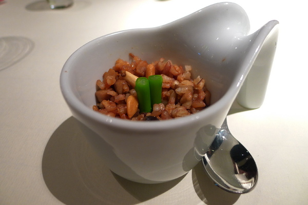 舒果新米蘭蔬食(三重龍門店)：舒果