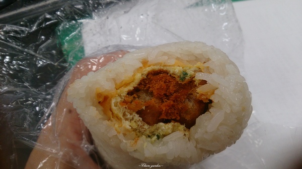 阿玉飯糰：[北投在地美食]台北阿玉飯糰~大排長龍的特色飯糰