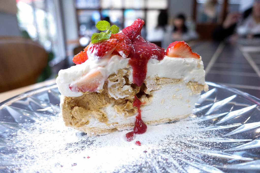 1460474682-3529218491_l