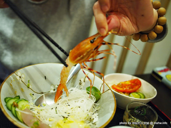 神川吞日式料理:【食記】台中Shen Chuan Tuen 神川吞日式料理.定食專賣@西屯中科水世界 : 料好實在,飽足感滿分喔^^