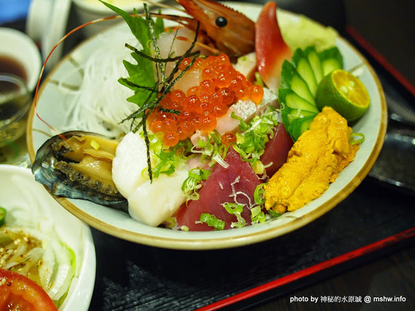 神川吞日式料理:【食記】台中Shen Chuan Tuen 神川吞日式料理.定食專賣@西屯中科水世界 : 料好實在,飽足感滿分喔^^