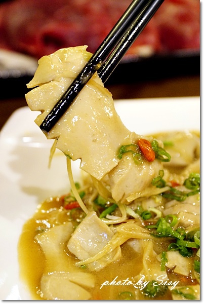 京宴屋涮涮鍋：京宴屋 金門酒糟溫體牛肉火鍋專賣店~令人大呼過癮的牛肉饗宴