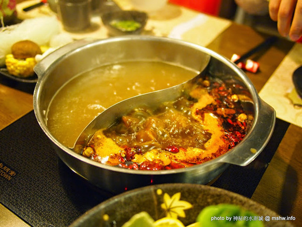 京宴屋涮涮鍋:【食記】新北Jing Yan Wu 京宴屋金門酒糟牛料理全餐&龍益莊牛肉乾@永和樂華夜市捷運MRT頂溪 : 全台唯一金門酒糟溫體牛肉火鍋!食材新鮮湯頭好,牛肉煮久也不乾澀喔!