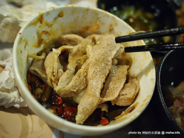 京宴屋涮涮鍋:【食記】新北Jing Yan Wu 京宴屋金門酒糟牛料理全餐&龍益莊牛肉乾@永和樂華夜市捷運MRT頂溪 : 全台唯一金門酒糟溫體牛肉火鍋!食材新鮮湯頭好,牛肉煮久也不乾澀喔!