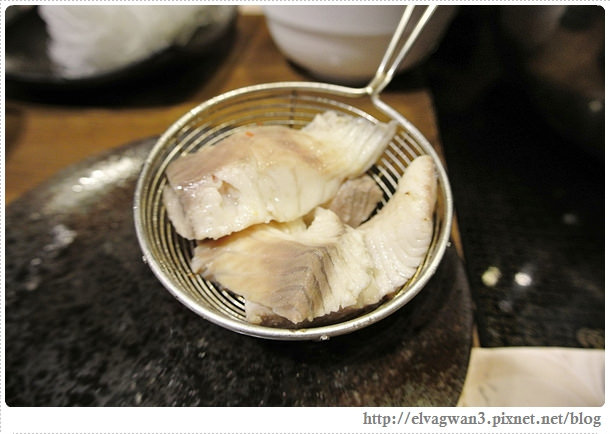 金門酒糟溫體牛肉火鍋、全台唯一、永和美食、老饕推薦、溫體牛肉、龍益莊牛肉乾、伴手禮-台北-捷運頂溪站-鴛鴦鍋-牛肉鍋-豬肉鍋-海鮮鍋-金門空運-深夜食堂-包廂-39-119 (093)-1