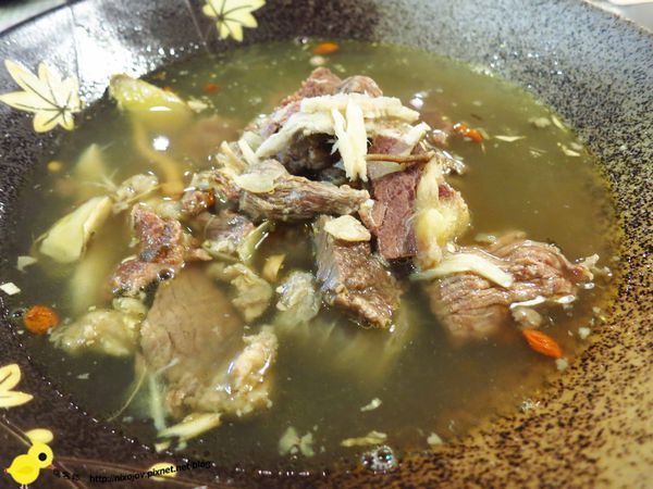 【台北 永和】全台唯一京宴屋金門酒糟牛肉火鍋、龍益莊牛肉乾
