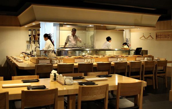 鳥哲燒物專門店，雞胸一夜干，山葵里肌肉，炸瑣骨，山葵里肌肉，深夜食堂，串揚，巷弄美食，捷運美食，隱藏美食