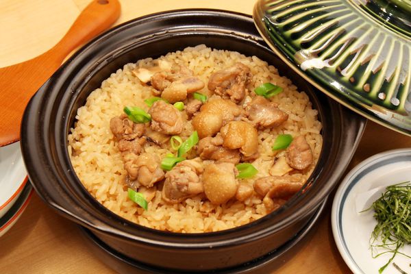 鳥哲燒物專門店，雞胸一夜干，山葵里肌肉，炸瑣骨，山葵里肌肉，深夜食堂，串揚，巷弄美食，捷運美食，隱藏美食