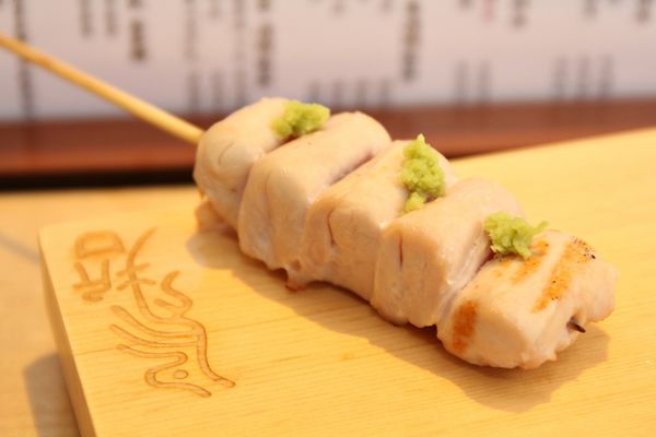 鳥哲燒物專門店，雞胸一夜干，山葵里肌肉，炸瑣骨，山葵里肌肉，深夜食堂，串揚，巷弄美食，捷運美食，隱藏美食