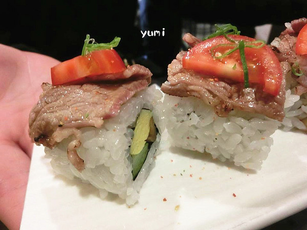 桀すし日本料理：【台中食記】公益路平價日本料理!高cp值~生牛肉片&披薩握壽司讓人回味無窮@桀すし日本料理