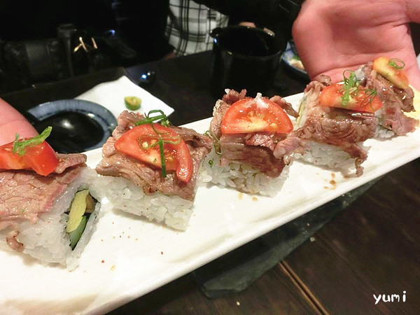 桀すし日本料理：【台中食記】公益路平價日本料理!高cp值~生牛肉片&披薩握壽司讓人回味無窮@桀すし日本料理