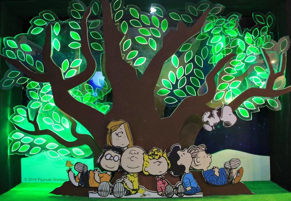 Snoopy 65週年巡迴特展，走進花生漫畫，獨家邀請史努比妹妹Belle(貝兒)，台北松山文創園區，