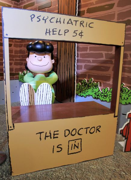 Snoopy 65週年巡迴特展，走進花生漫畫，獨家邀請史努比妹妹Belle(貝兒)，台北松山文創園區，