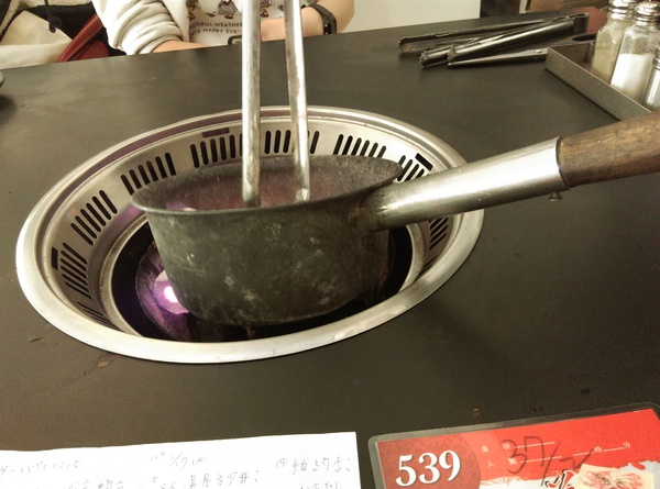 田季發爺(逢甲直營店):台中田季發爺燒肉(逢甲直營店)吃到飽 桌邊服務超貼心 一人超值439