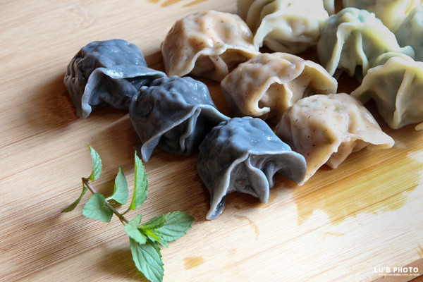 孫家廚坊(一心店):全台宅配 來自高雄的中式好料理。即食水餃,燒賣讓你簡單上桌。『孫家廚坊』