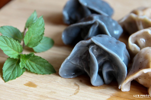 孫家廚坊(一心店):全台宅配 來自高雄的中式好料理。即食水餃,燒賣讓你簡單上桌。『孫家廚坊』