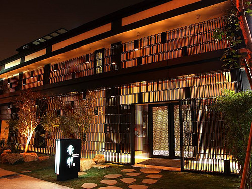 10302099_749891918392115_6595565061262924347_n