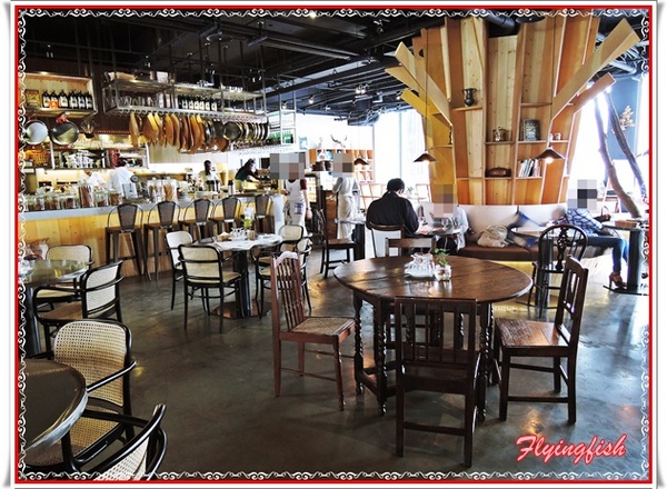 包心菜實驗廚房:✜ 白天及夜晚皆美,讓人耳目一新滴鄉村風健康餐飲空間 - 台中「包心菜實驗廚房」 ٩(๑❛ᴗ❛๑)۶