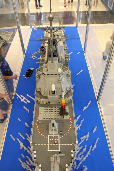 樂高積木展：台北‧免費全台最大樂高積木展/海綿寶寶、小小兵、鋼彈、星際迷航戰艦、阿帕契