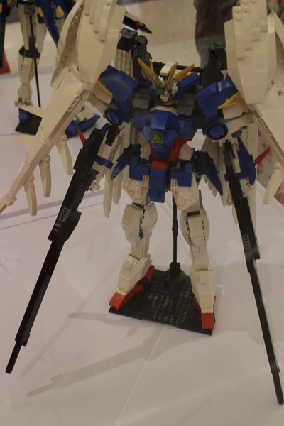 樂高積木展：台北‧免費全台最大樂高積木展/海綿寶寶、小小兵、鋼彈、星際迷航戰艦、阿帕契