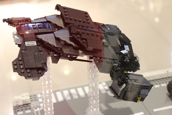 樂高積木展：台北‧免費全台最大樂高積木展/海綿寶寶、小小兵、鋼彈、星際迷航戰艦、阿帕契