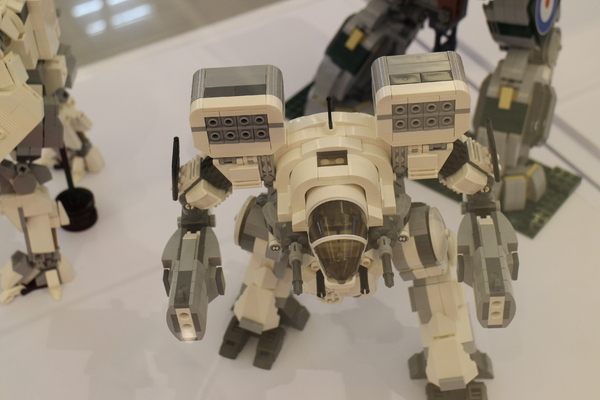 樂高積木展：台北‧免費全台最大樂高積木展/海綿寶寶、小小兵、鋼彈、星際迷航戰艦、阿帕契