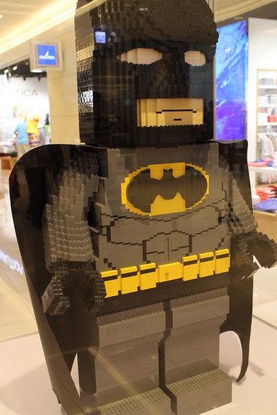 樂高積木展：台北‧免費全台最大樂高積木展/海綿寶寶、小小兵、鋼彈、星際迷航戰艦、阿帕契