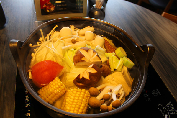 江戶龍鍋物料理：[高雄]頂級鍋物享受。美味 江戶龍鍋物料理