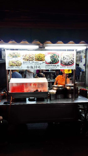 蔡沙茶羊肉：【羽諾食記】大龍夜市~蔡家沙茶羊肉