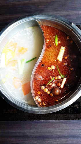 鐮奈鍋:【羽諾食記】鐮奈鍋