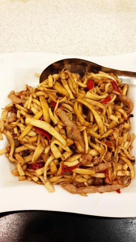 陸品小館(樂利店)：【羽諾食記】陸品小館