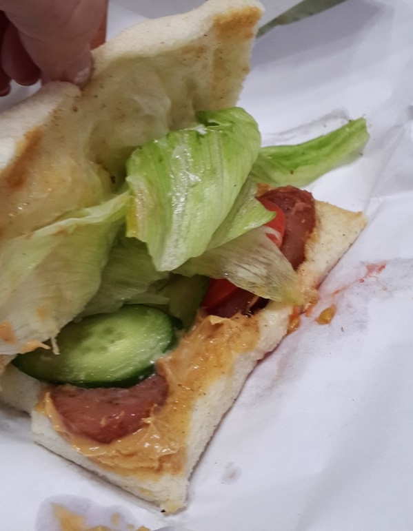 日式早餐碳烤三明治：食。新北蘆洲區。豐富一天的開始，日式碳烤土司讓你飽足又滿意