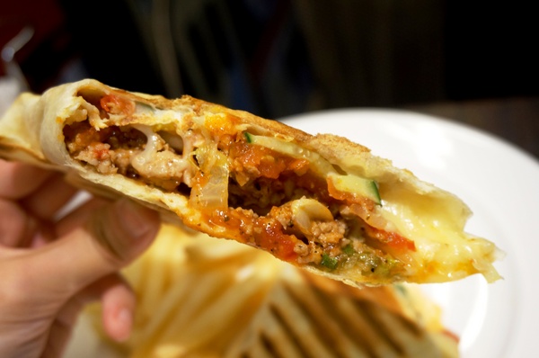 11oz COFFEE：[信義安和] 平價輕食咖啡 -11oz COFFEE  美味不貴!