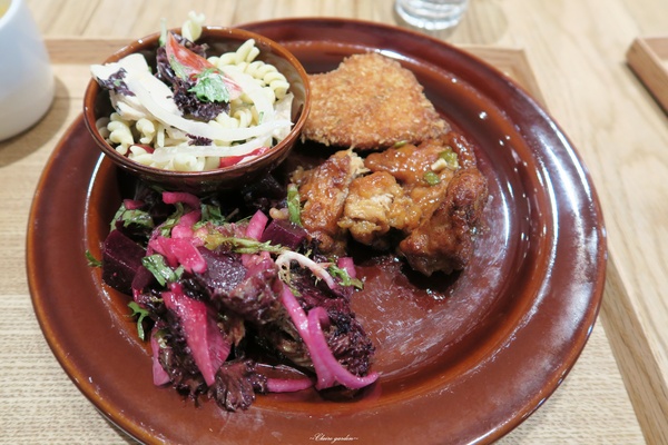 無印良品 Cafe & Meal MUJI (阪急店)：台北捷運市府站Café&Meal MUJI~無印良品也跨足餐飲界啦