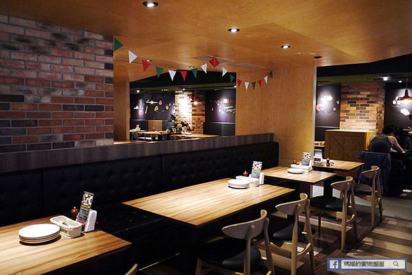 ita 義塔‧創義料理(台北重慶南店)：◆台北中正。捷運台北車站【Ita 義塔創義料理】美味義起來！義大利料理分享餐。排餐。義大利麵。燉飯。披薩