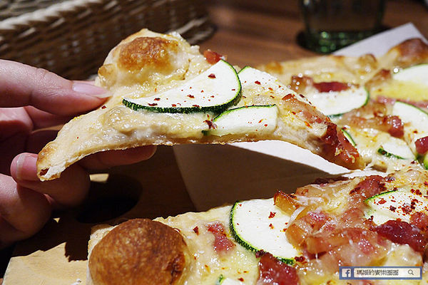 ita 義塔‧創義料理(台北重慶南店)：◆台北中正。捷運台北車站【Ita 義塔創義料理】美味義起來！義大利料理分享餐。排餐。義大利麵。燉飯。披薩