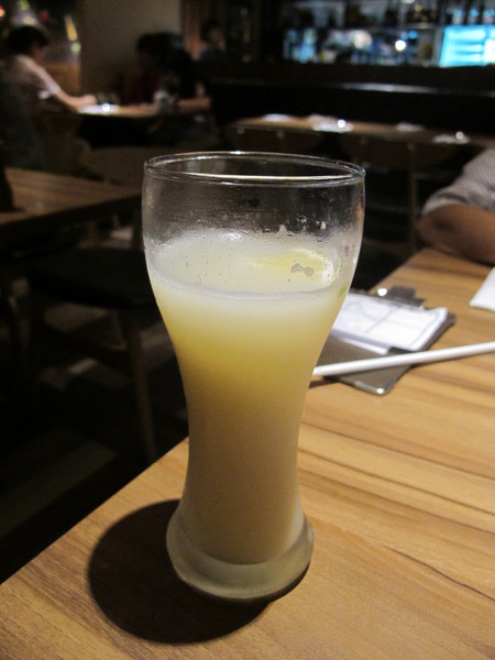 ita 義塔‧創義料理(台北重慶南店)：(食記)王品旗下新秀ita義塔‧創義料理。台北市重慶南路交通便利。餐點表現中規中矩。飲料甜點創意十足滋味普普。