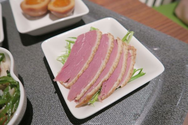 天香樓mini(微風廣場松高店)：台北 捷運市府站 天香樓mini~亞都麗緻經典自助式杭菜