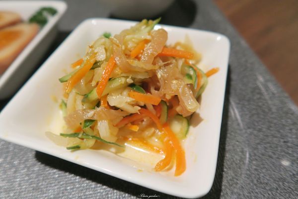 天香樓mini(微風廣場松高店)：台北 捷運市府站 天香樓mini~亞都麗緻經典自助式杭菜