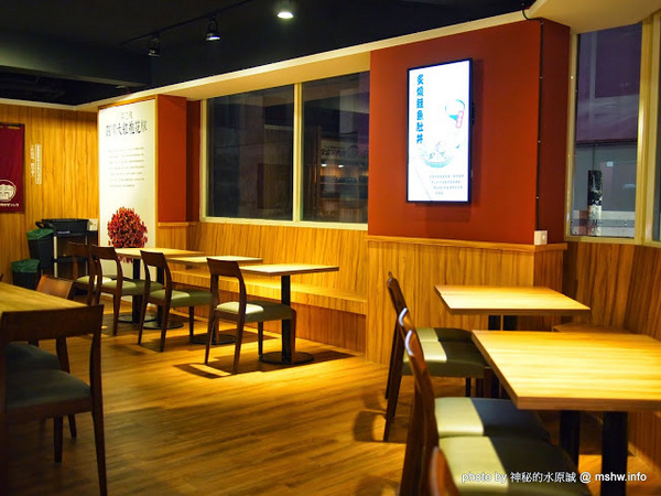 滿燒肉丼食堂(青海店):【食記】台中Yakiniku Don Syokudou 滿燒肉丼食堂 (青海店)@西屯 : 味道不差,口味較清淡,滿一點會更好!