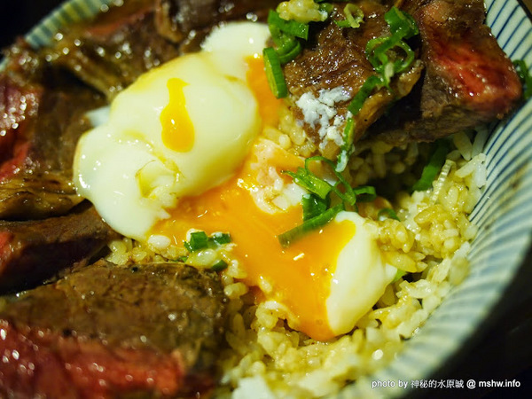 滿燒肉丼食堂(青海店):【食記】台中Yakiniku Don Syokudou 滿燒肉丼食堂 (青海店)@西屯 : 味道不差,口味較清淡,滿一點會更好!