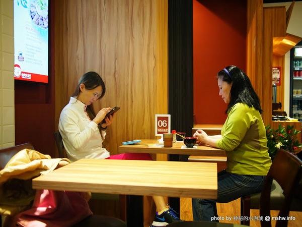 滿燒肉丼食堂(青海店):【食記】台中Yakiniku Don Syokudou 滿燒肉丼食堂 (青海店)@西屯 : 味道不差,口味較清淡,滿一點會更好!