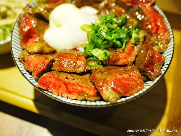 滿燒肉丼食堂(青海店):【食記】台中Yakiniku Don Syokudou 滿燒肉丼食堂 (青海店)@西屯 : 味道不差,口味較清淡,滿一點會更好!