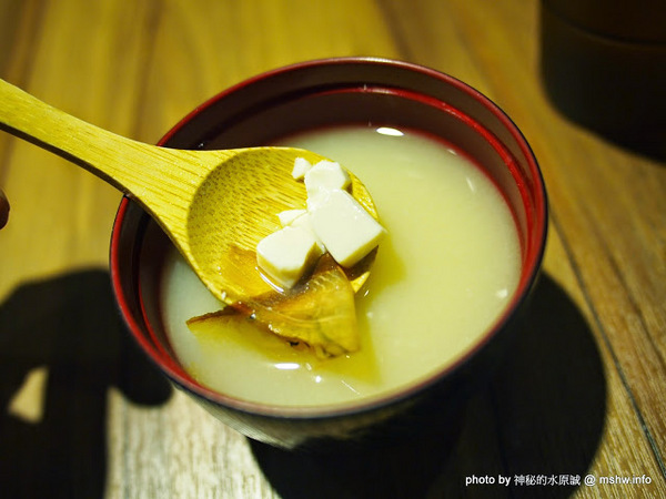 滿燒肉丼食堂(青海店):【食記】台中Yakiniku Don Syokudou 滿燒肉丼食堂 (青海店)@西屯 : 味道不差,口味較清淡,滿一點會更好!